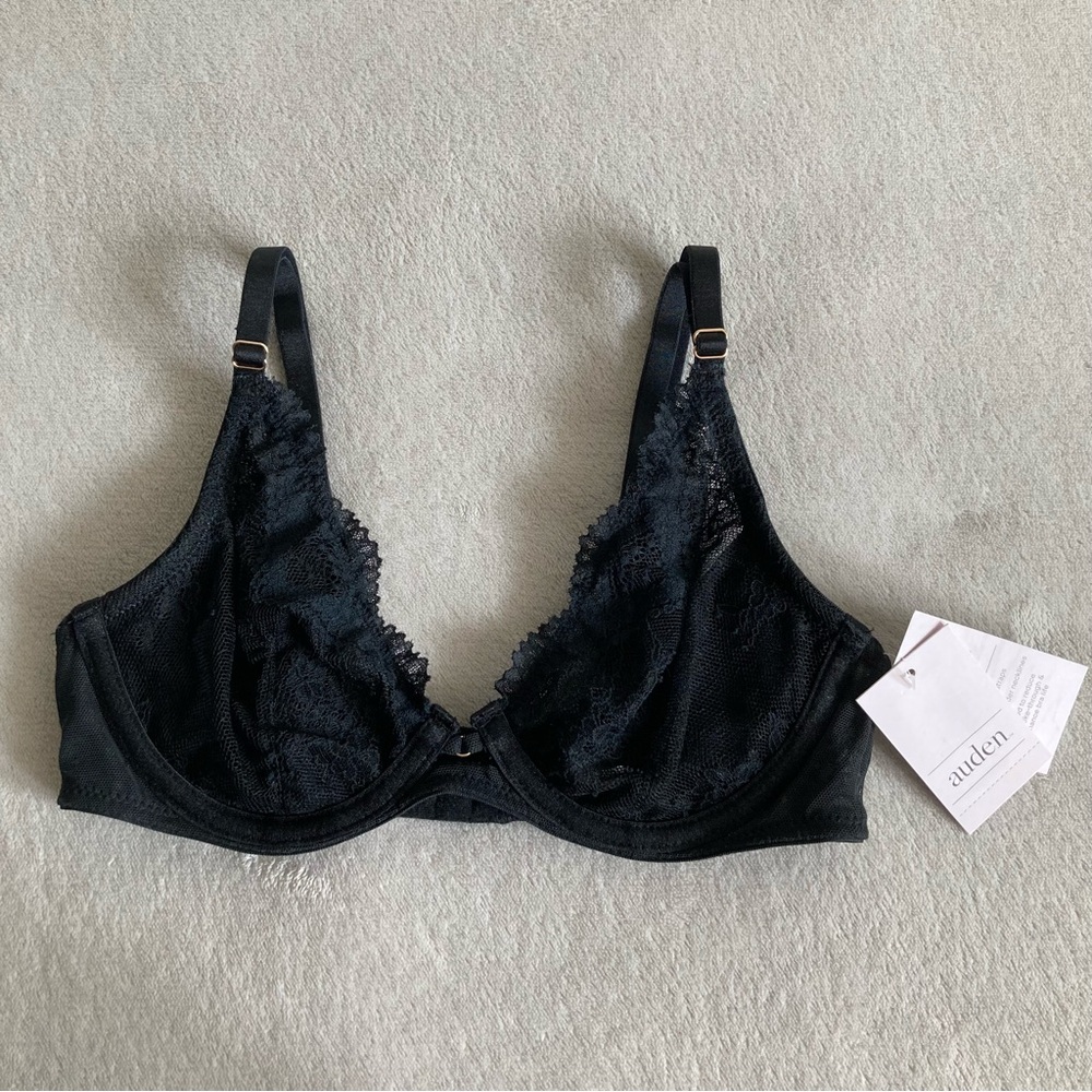 3/$35 AUDEN lacy bra 32B